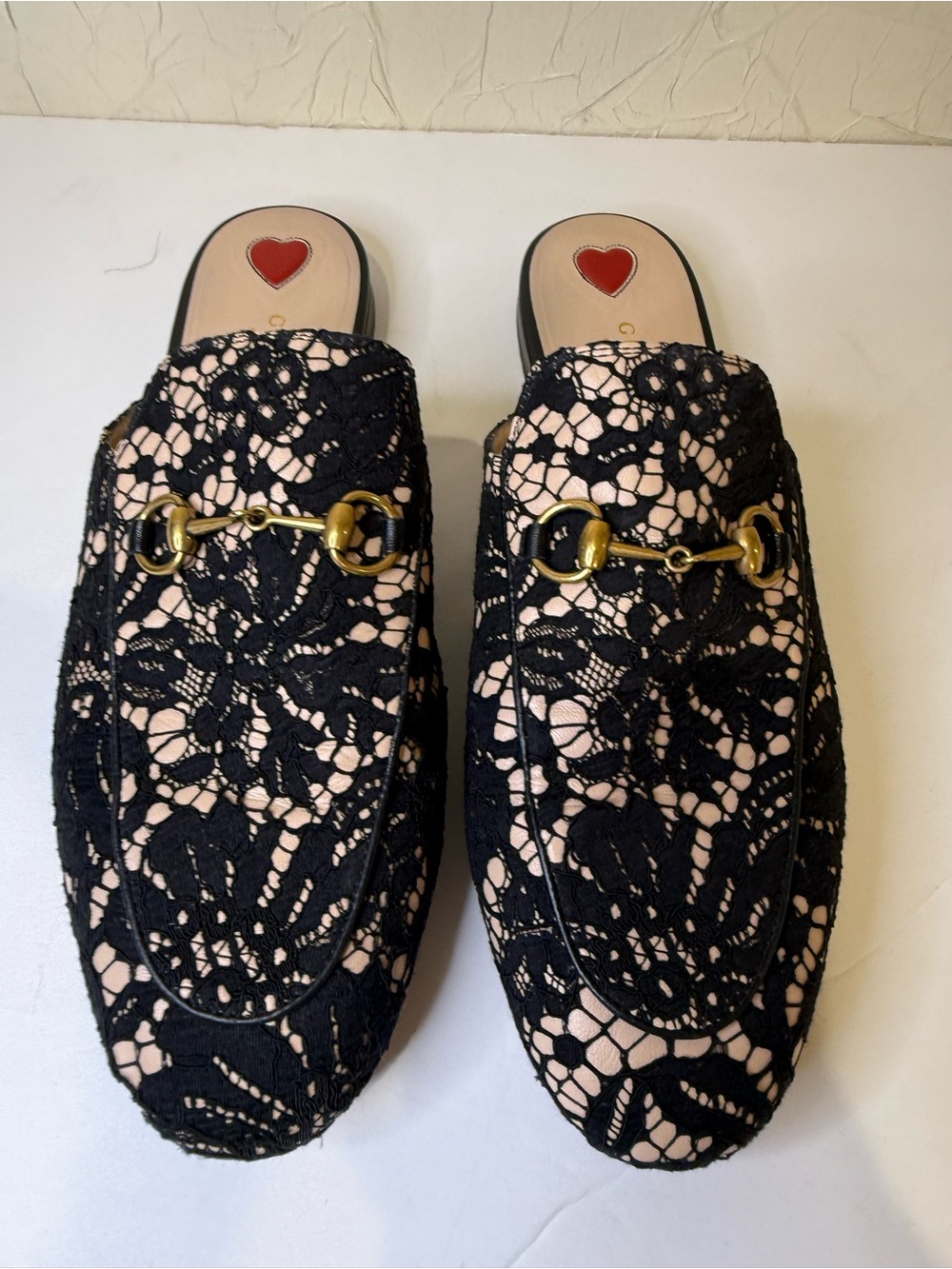 Gucci Lace Overlay Slip-On Mules in Black and Nude. Worn few times . No box